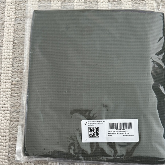 Olive Green Women's Top - Picture 3 of 3